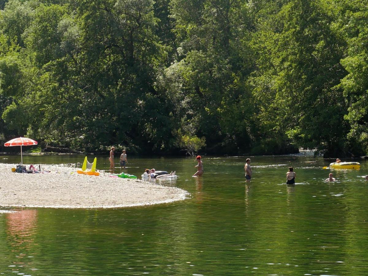 Camping Le Chassezac Sampzon Zewnętrze zdjęcie