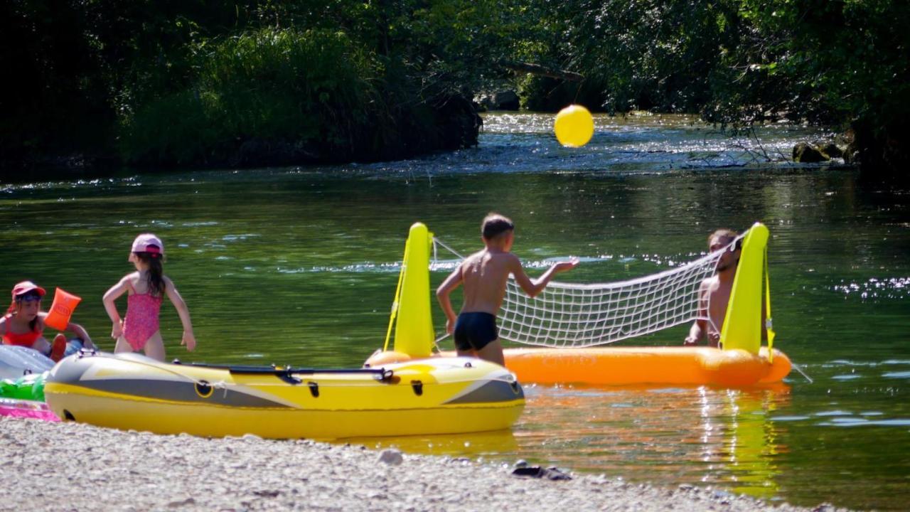 Camping Le Chassezac Sampzon Zewnętrze zdjęcie